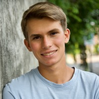 Zachary Leake