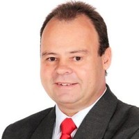 Brett Lewis