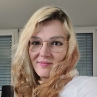 Leah Hüttenmoser