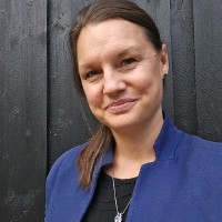 Lina Palmer