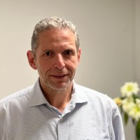 Avi Shalom