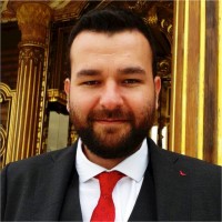 Serhat Özçelik