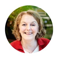 Clare McIntosh