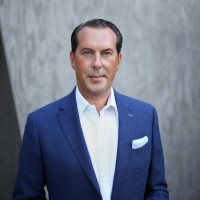 Stefan Luthringshauser