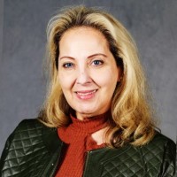 Mara Alzamora