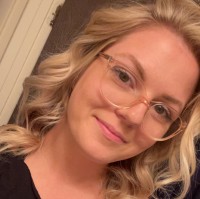 Elizabeth Pecher
