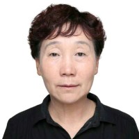 王立芹