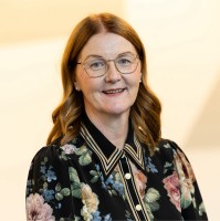 Tracey Crosling
