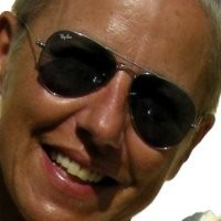 Ros Zagoreo [redzzz@mac.com]