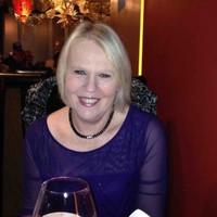 Shelley Dixon