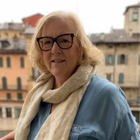 Fiona Lawrence