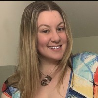 Lindsey Arnett