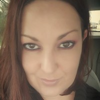 Angela Carstens