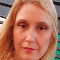 Luciane Martins