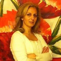 Nina Nasr