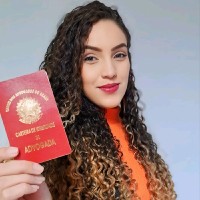 Adrienny Alcântara