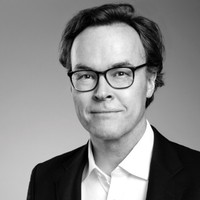 Dr. Marc Schütze