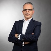 Manuel González, MBA