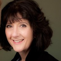 Lesley Barton