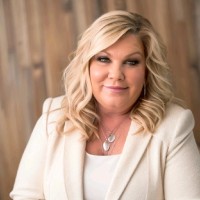 Andrea Dillion