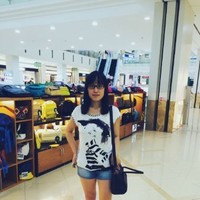 Juni Yang