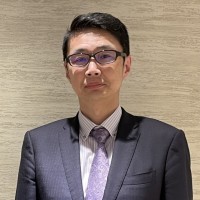 登利屋修一