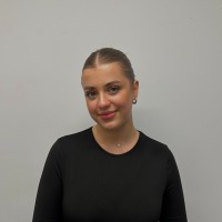 Lilyan Dolz
