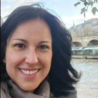Lucienne Condé