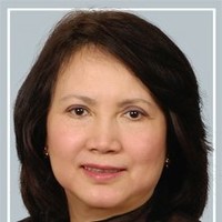 Holly Tsuei