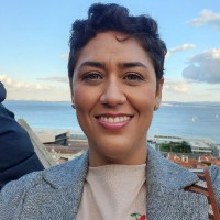 Tayná R. de Moraes Gomes