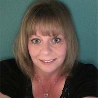 Kelly Schultz