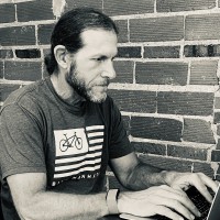 Leo J Esposito - Kürt's Bars Partner - Bōzt App Founder