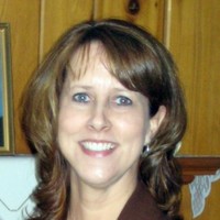 Donna Lynch