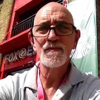 Ian Perry  (. Taff. )