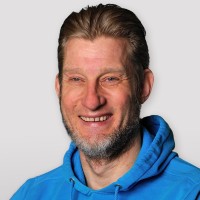 Dr. Alexander Linder