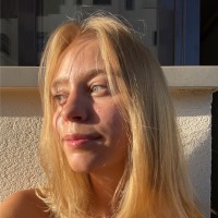 Anouk Van Grieken