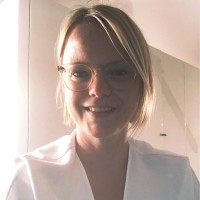 Isabelle Dewaele
