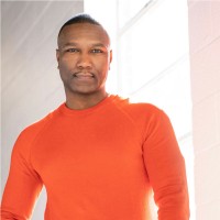 Anaré Holmes