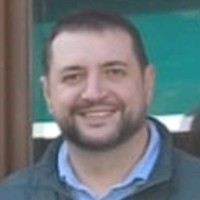 Roberto Santos González