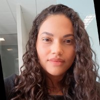 Pamela Oliveira