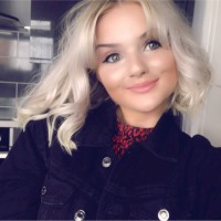 Charlotte Lewis