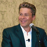 Christopher Eaves