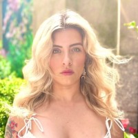 Kat B