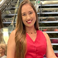 Leticia Neves
