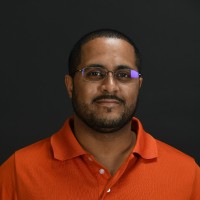 Jonathan González