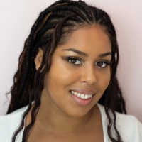 Shelana Azora Thomas