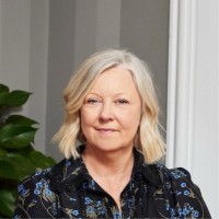Pauline Hogg