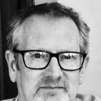 Paul J Eastman