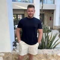 Bradley Davies