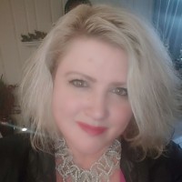 Cindy Ruth